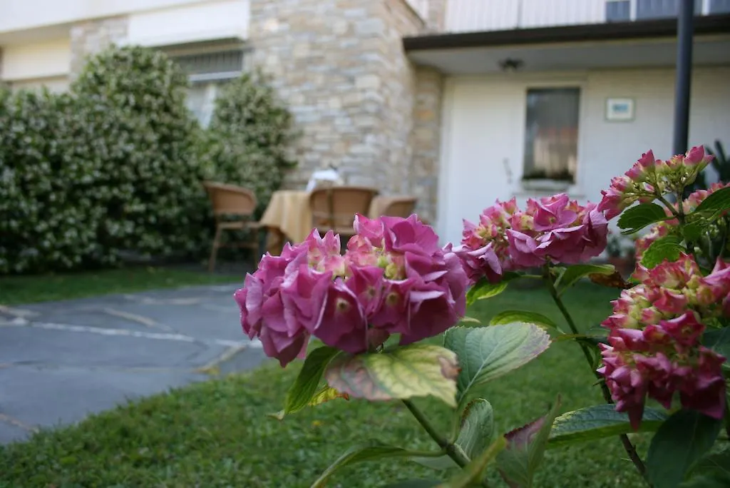 B&B Ortensia Forte dei Marmi 0*,  Italy