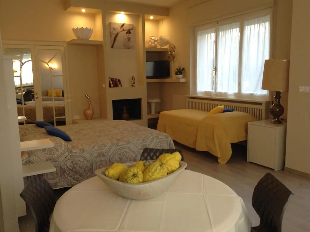 B&B Ortensia Forte dei Marmi Italy